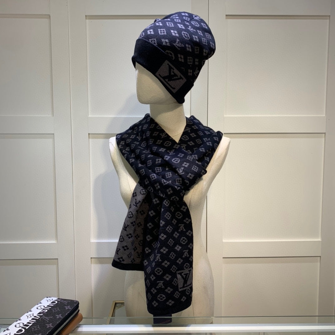 Versatile Monogram Letter Jacquard Scarf Hat Set