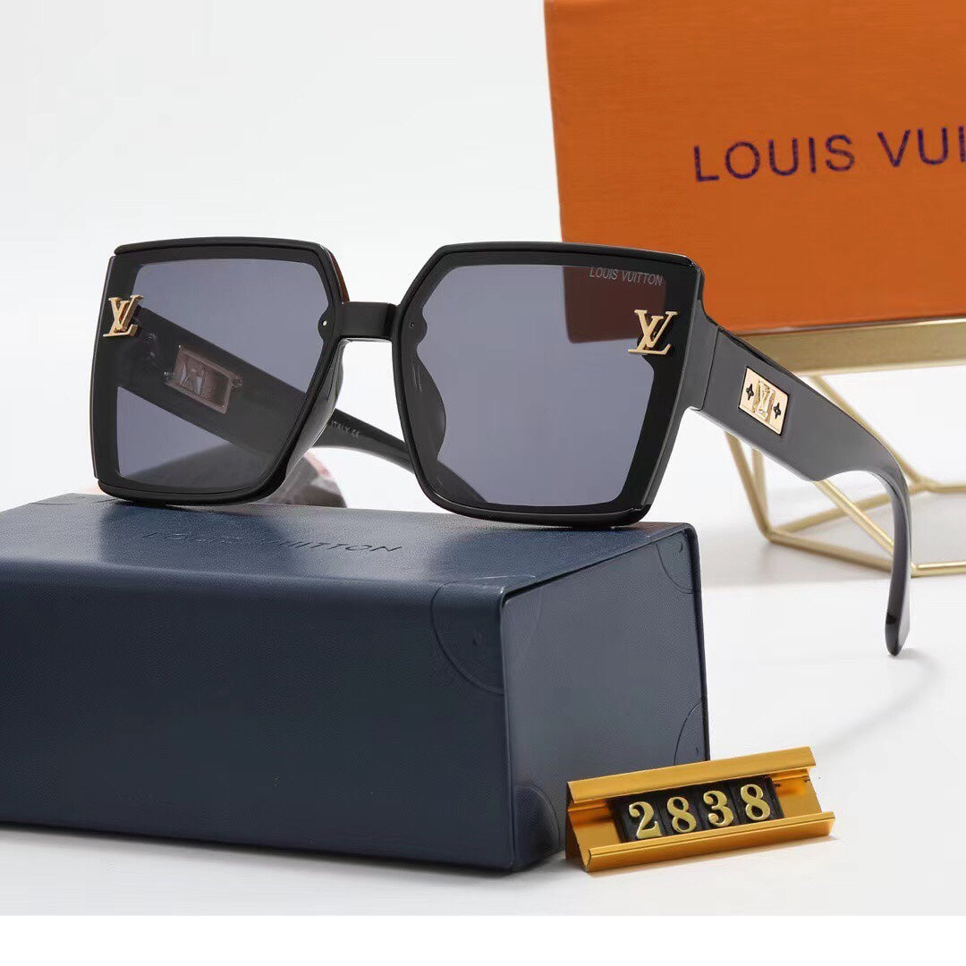 Square Sunglasses 2838