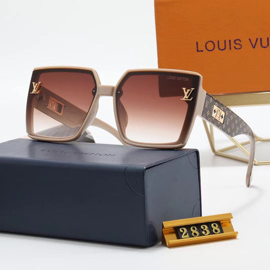 Square Sunglasses 2838